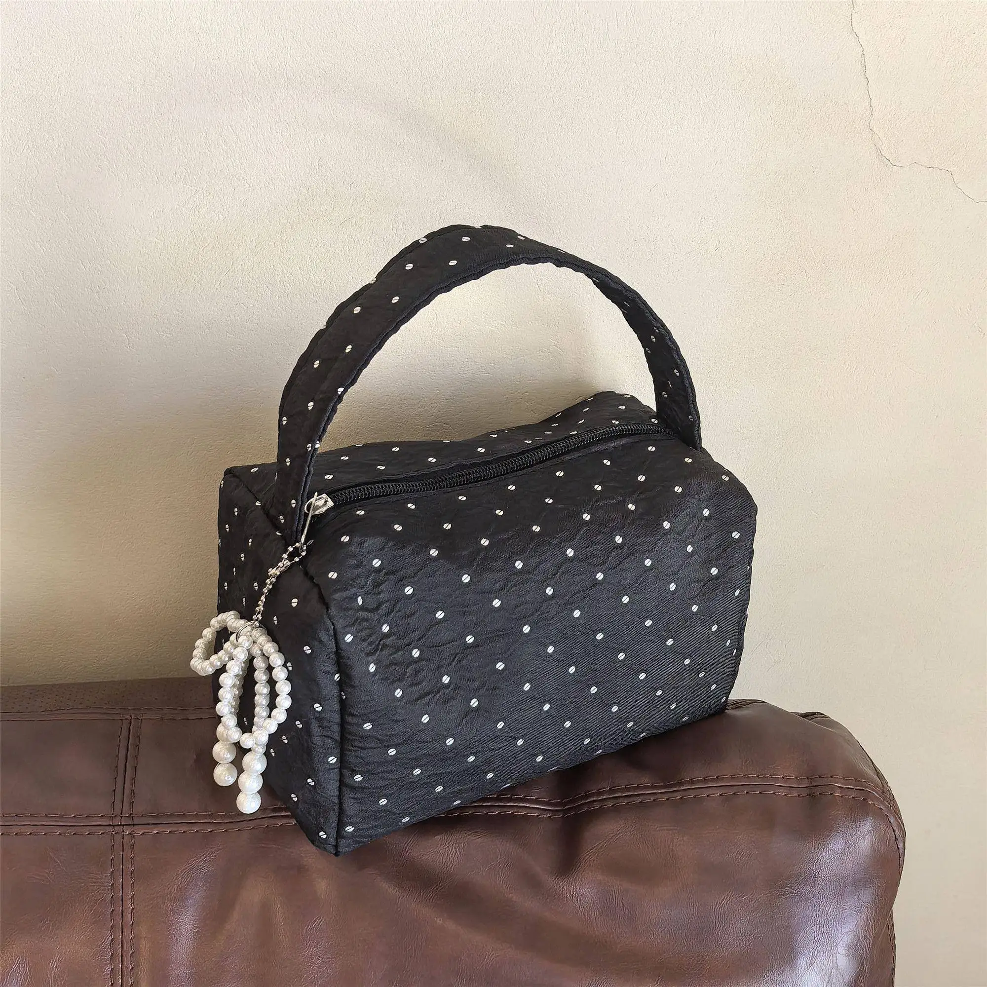 Black Polka Dot Cosmetic Handbag for Women Autumn Portable Travel Makeup Toiletry Bag Good-looking Stain-resistant Storage Bag