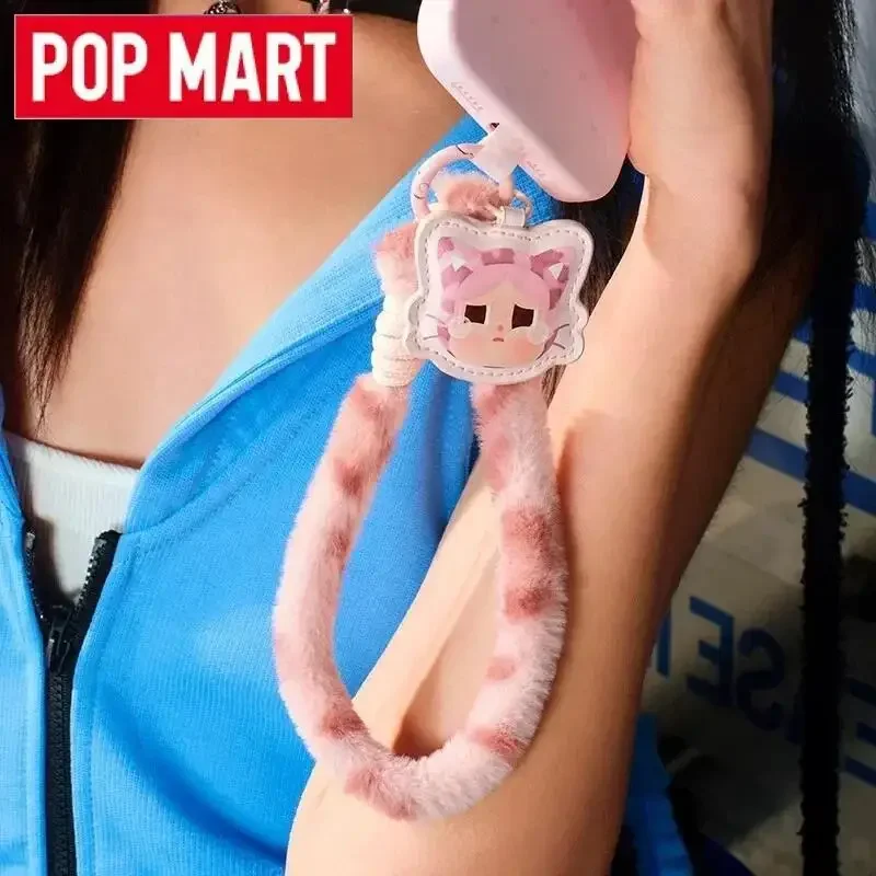 البوب مارت Crybaby البرية ولكن كتي سلسلة الهاتف سحر صندوق أعمى اللعب صندوق غامض تخمين حقيبة دمية لطيف سطح المكتب الحلي جمع