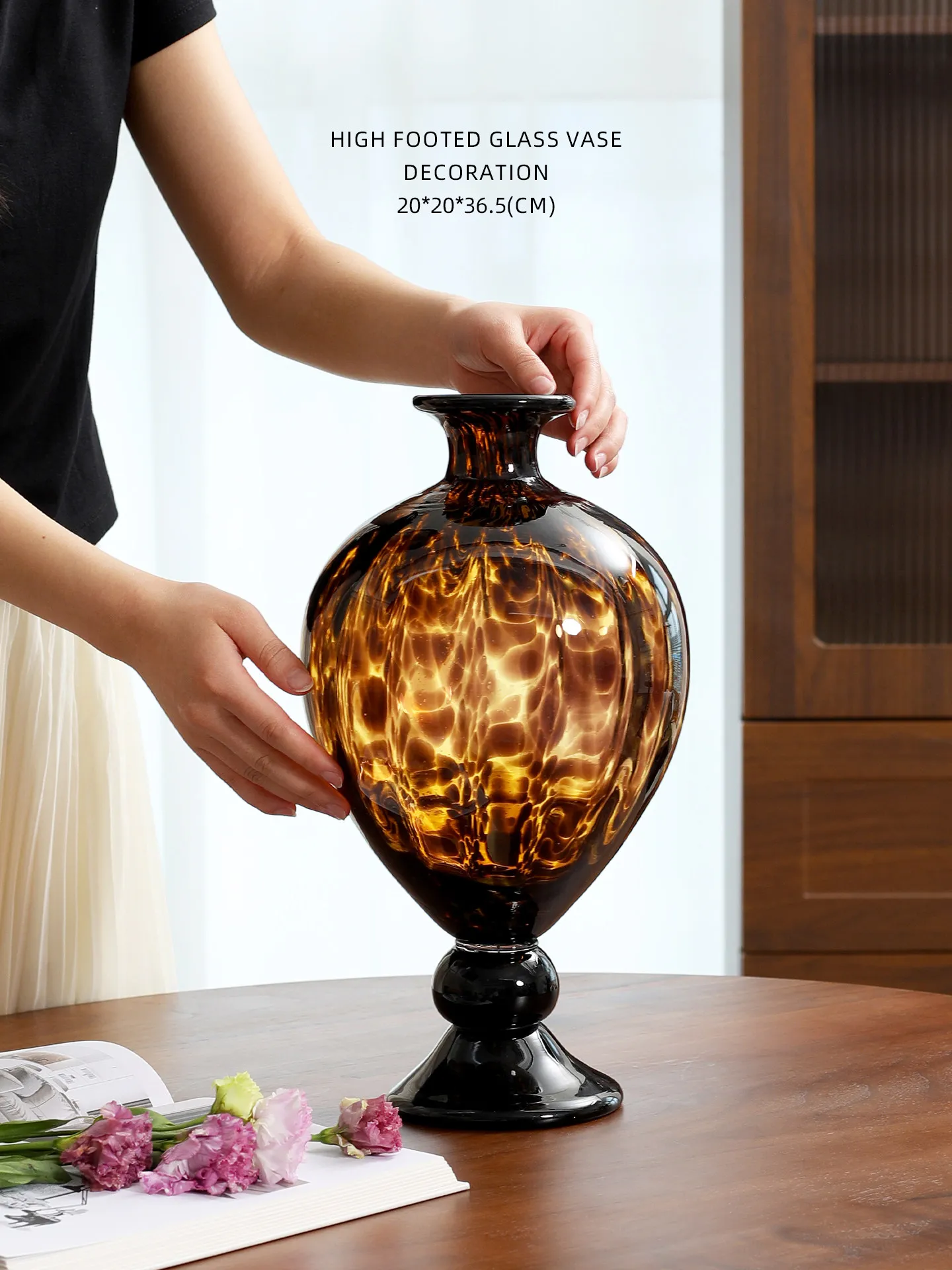 Home Living Room Desktop Decoration Entrance Ornament Light Luxury High-end Italian Art Glass Vase Flower Ware