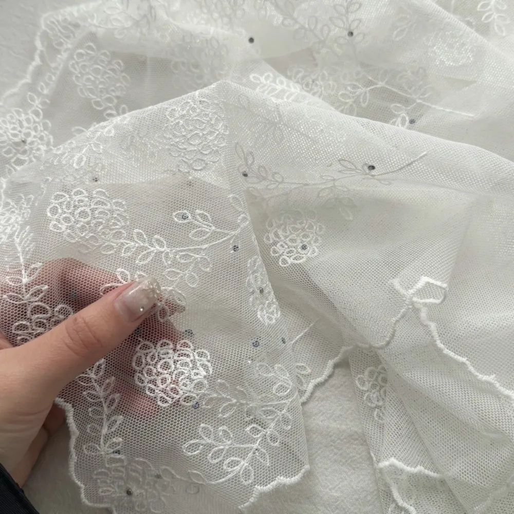 

Retro Lace Long Scarf Pearl Diamond-encrusted Embroidered Flower Headscarf Tide Long Thin Neckerchief Sunscreen Shawl