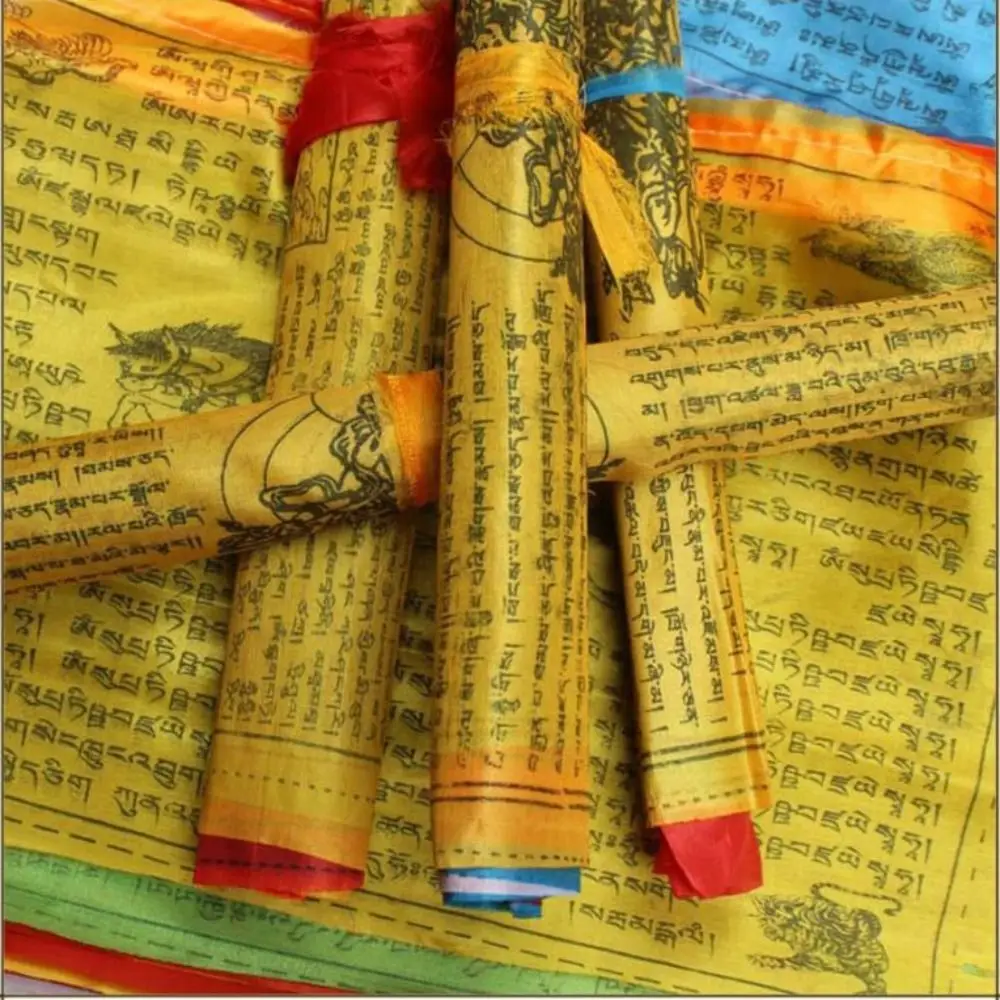 Fournitures bouddhistes en soie, bannière, écriture, aménagement de scène, drapeaux de jardin imprimés en couleur, drapeaux religieux, drapeau de prière, bannières