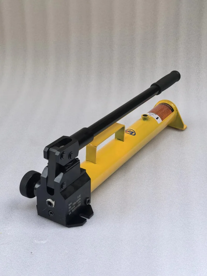 

Manual Hydraulic Pump Set VPD-392 High Efficiency Portable Design for Agricultural & Household Use Equal Manual Pump