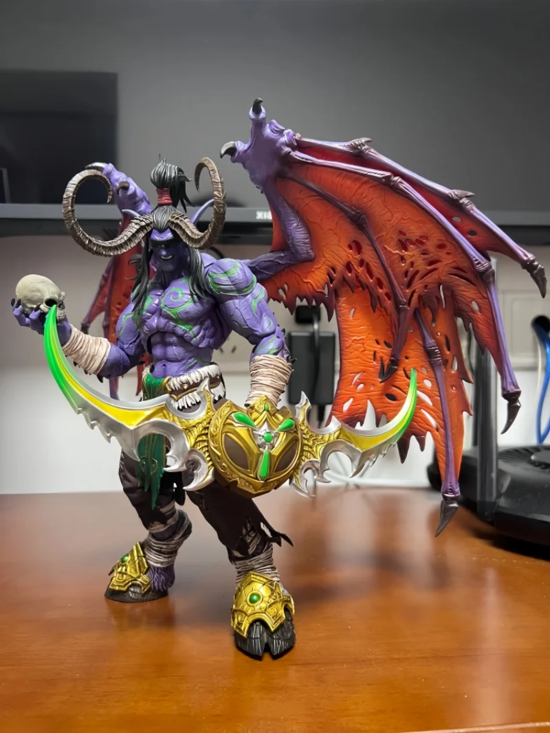 In Stock Hero Toys Warcraft 3 Illidan Stormrage 24cm Movable Model Collection Toys Demon Hunter Demon Night Elf