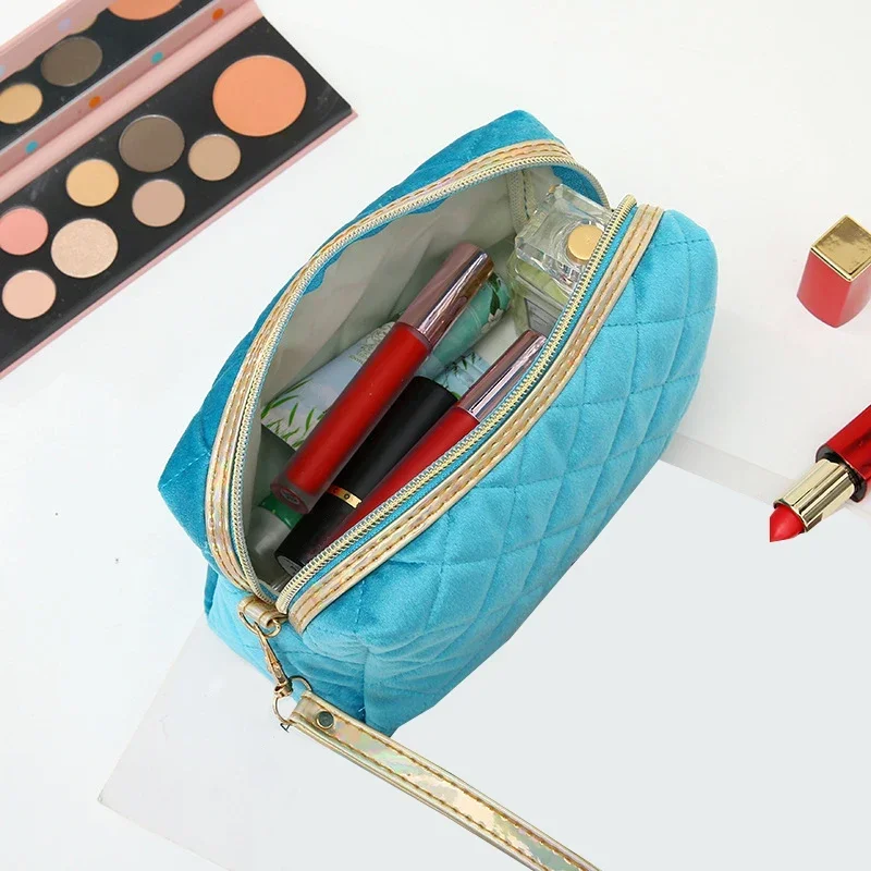 Velvet Women Cosmetic Bag Travel Large Makeup Bag Solid Color Zipper Lipstick Storage Bags Female Make Up Organizer Pouch