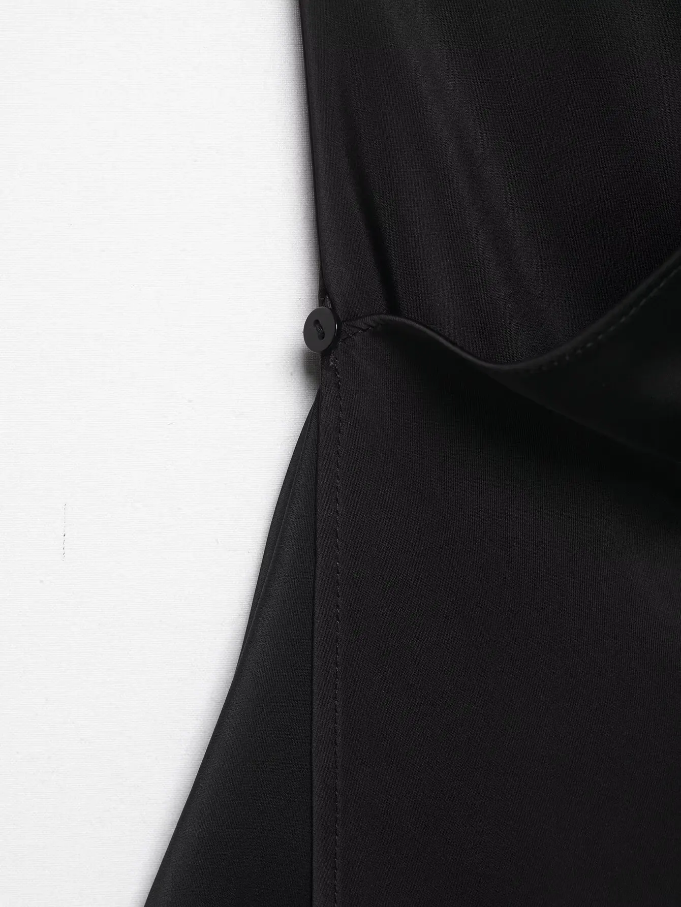 HH Damen Sommer Satin Neckholder-Top Damen Wickel-Bluse mit V-Ausschnitt und Rückenbindung Asymmetrische Bluse Niedliche Alltags- Urlaubs- und Geschäftskleidung – Detail 11