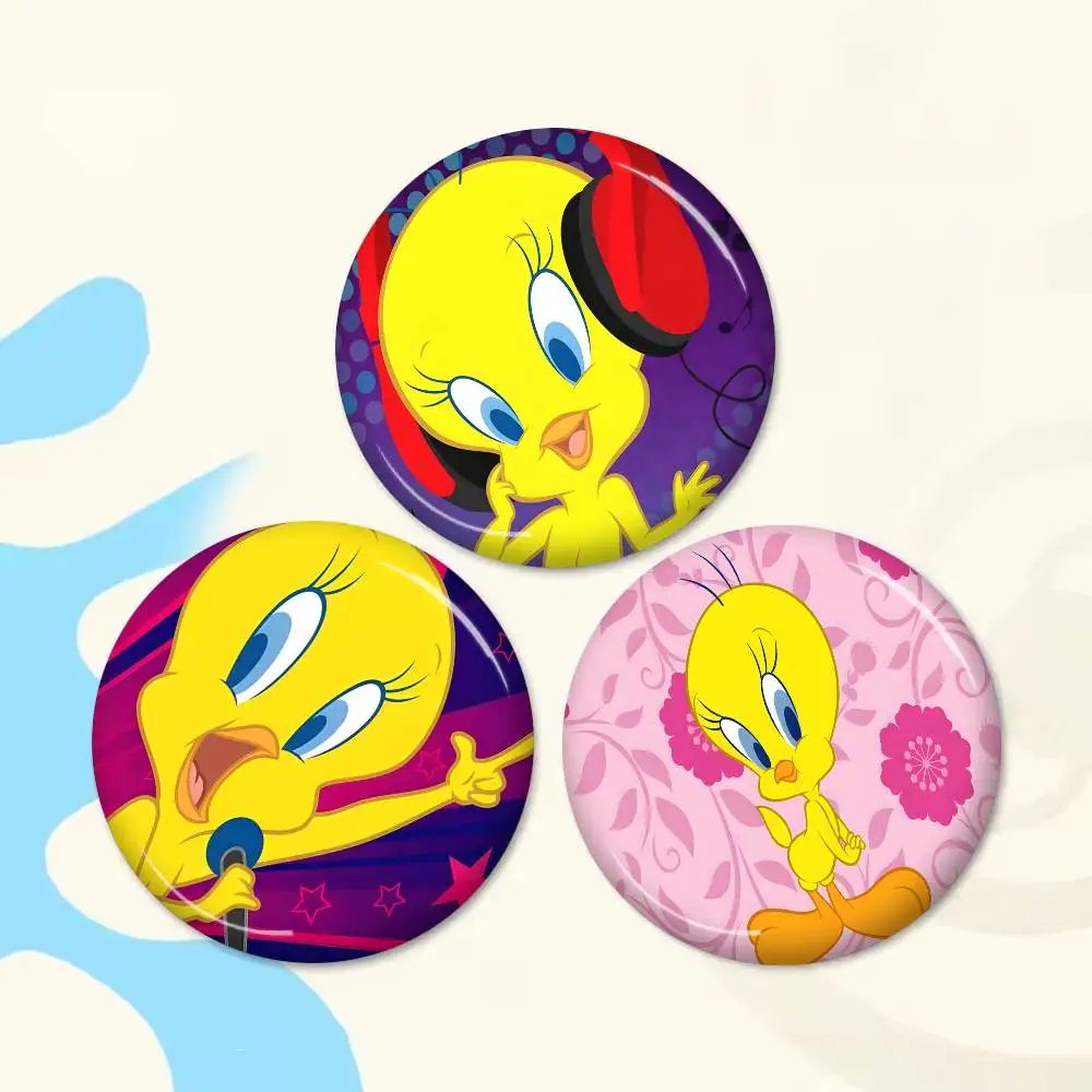 Cartoon T-Tweetys Bird Photo Brooches Creative Round Badge Gifts Pins 32/44/58mm