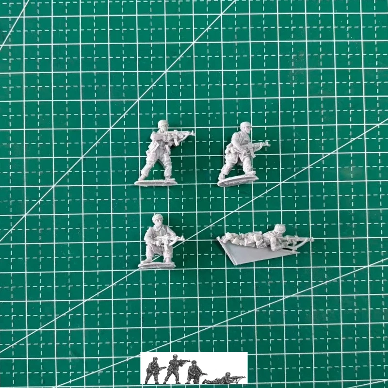 

1/72 Scale Diecast Resin Figure Model Kit WWII German Paratrooper Combat Squad 4 Figures Unpainted