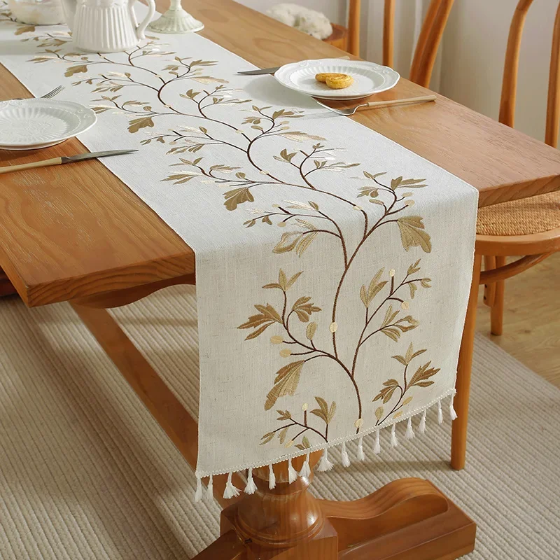 Embroidered Cotton Linen Luxury Table Runner Tablecloth Tassel for Home Dinning Table Coffee Table Mat Wedding decorations