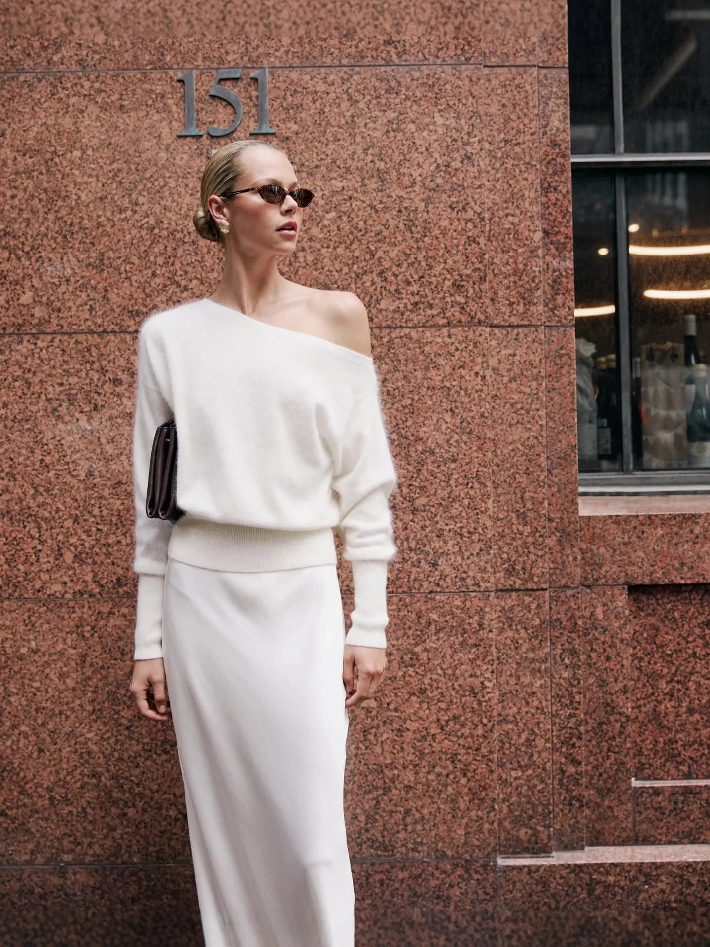 

Solid Off-Shoulder Sweater Loose Slash Neck Long Sleeve Knitted Pullovers Women Autumn Winter Fashion Casual Lady