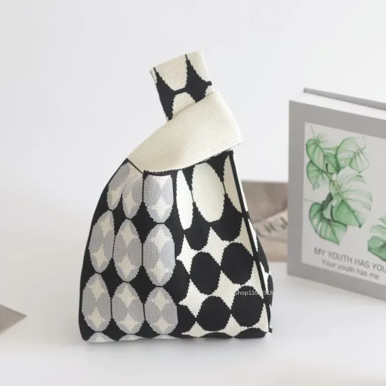 

Handmade Knit Handbag Women Mini Knot Wrist-bag Female Casual Color Wide Stripe Plaid Tote Bag Student Reusable Shopping Bag