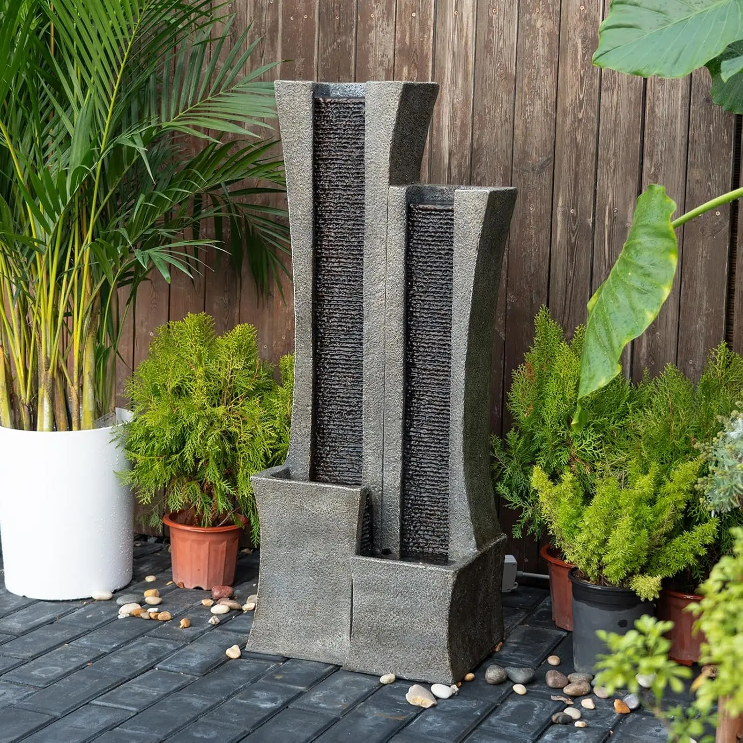 Modern Outdoor Wate…