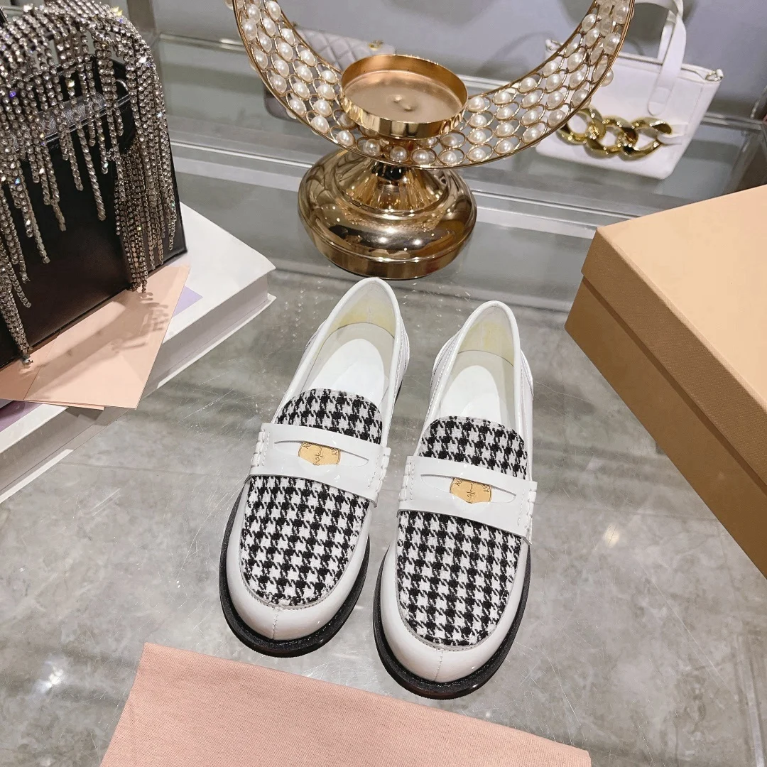 2023 Spring and Autumn new Chignon Bird Loafers, shoes showy not bulky, comfortable on the foot, fashionable and versatile.