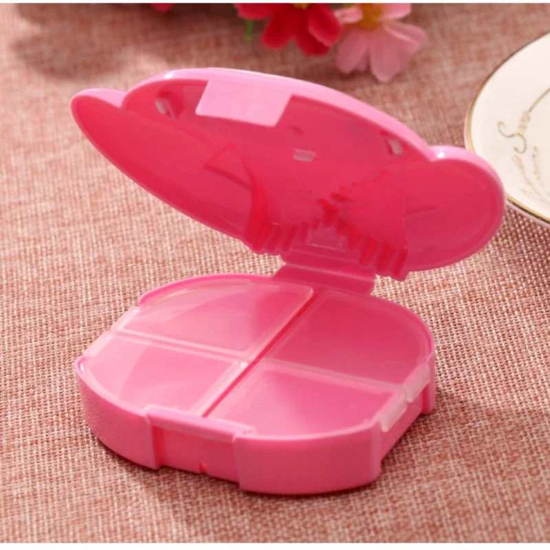 Caso Organizador Sanrio Hello Kitty Pills, Recipiente de Comprimidos Portátil, Dispensar Drogas, Anime Pillbox, Medicina, Vitamin Holder, 4 Grades