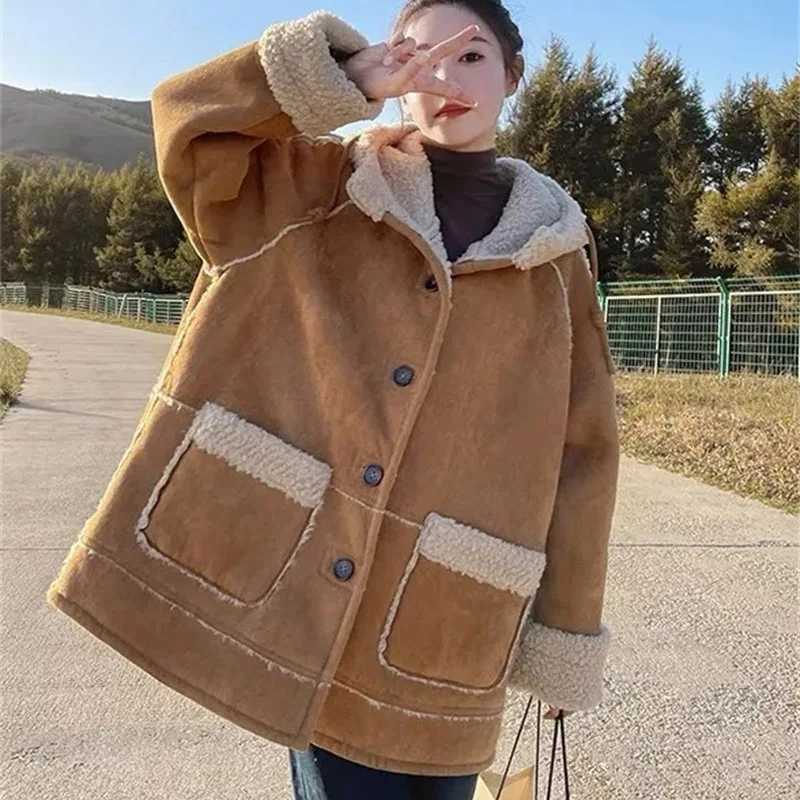 Hiver femme daim velours laine d'agneau hauts dames moyen Long Styles veste à capuche femmes manches longues intégré fourrure cuir manteau