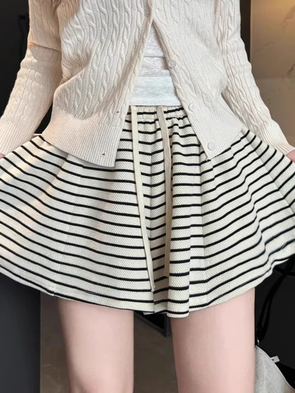 

plus Size 300 Pounds Striped Shorts Women's Summer Loose Casual Sports Versatile High Waist Wide Leg Slimming Pants