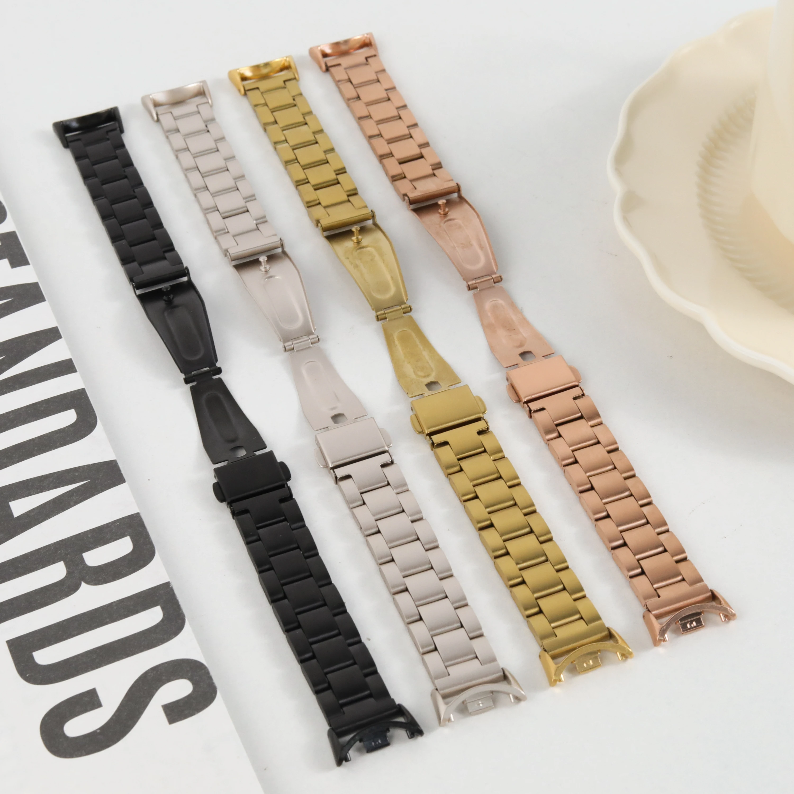 أشرطة من الفولاذ المقاوم للصدأ لشاومي Mi Band 9 8 ملحقات حزام استبدال معدني سوار Pulseira correa Miband9 Miband8 العصابات