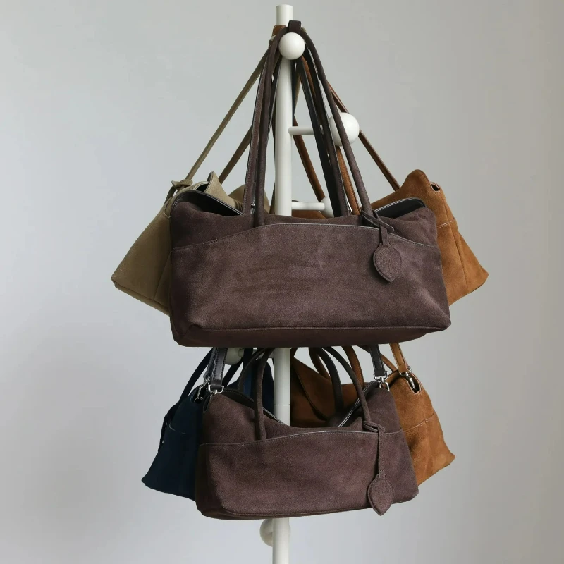 New Vintage Large-capacity Genuine Leather Matte Cowhide Handbag, Perfect for Women's Versatile Daily Commuting Crossbody Bag