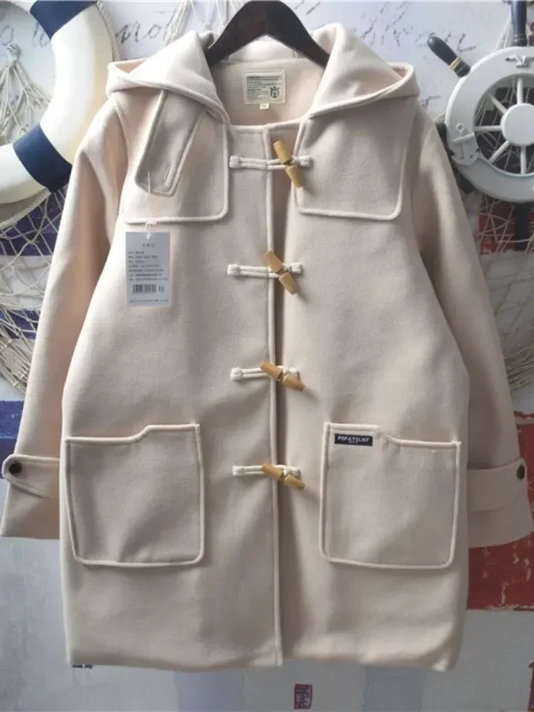 Chaqueta de lana Harajuku suave para niña, abrigos cálidos con parches de letras Retro, bolsillos grandes, hebilla de capó, Abrigo grueso de Tweed de algodón con capucha, 2026