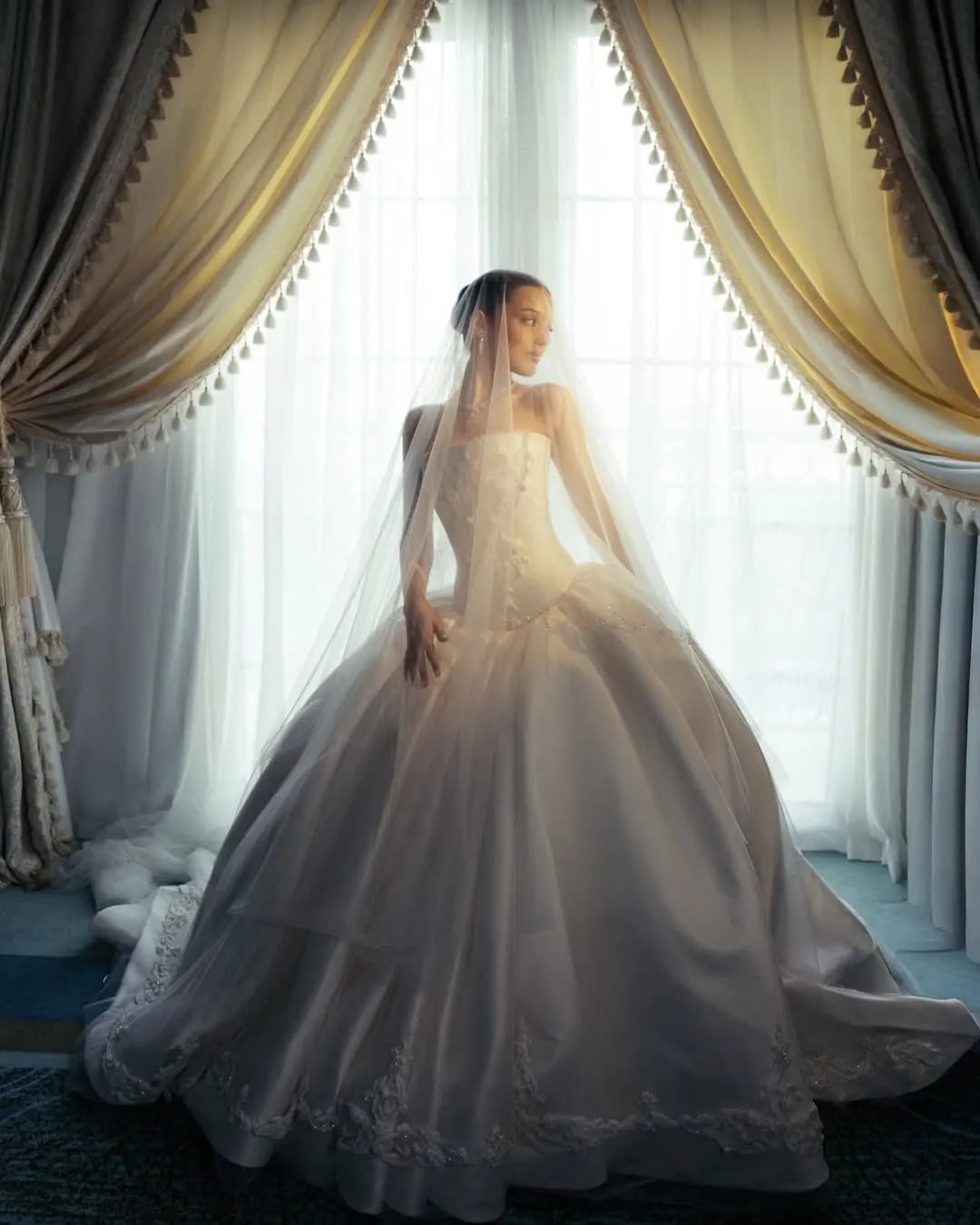 Sharon Said Luxury White Satin Ball Gown Wedding Dress Sheath Strapless 3D Lace Beaded Applique Bridal Gowns SW745 Customized