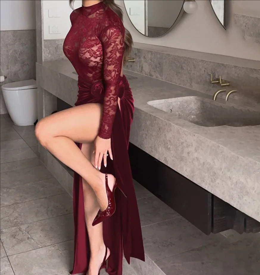 DSMTRC Abito lungo senza schienale a maniche lunghe Vino rosso O Collo Sheer Slit Club Party Abiti lunghi Donna Patchwork di pizzo Velluto Abito maxi sexy