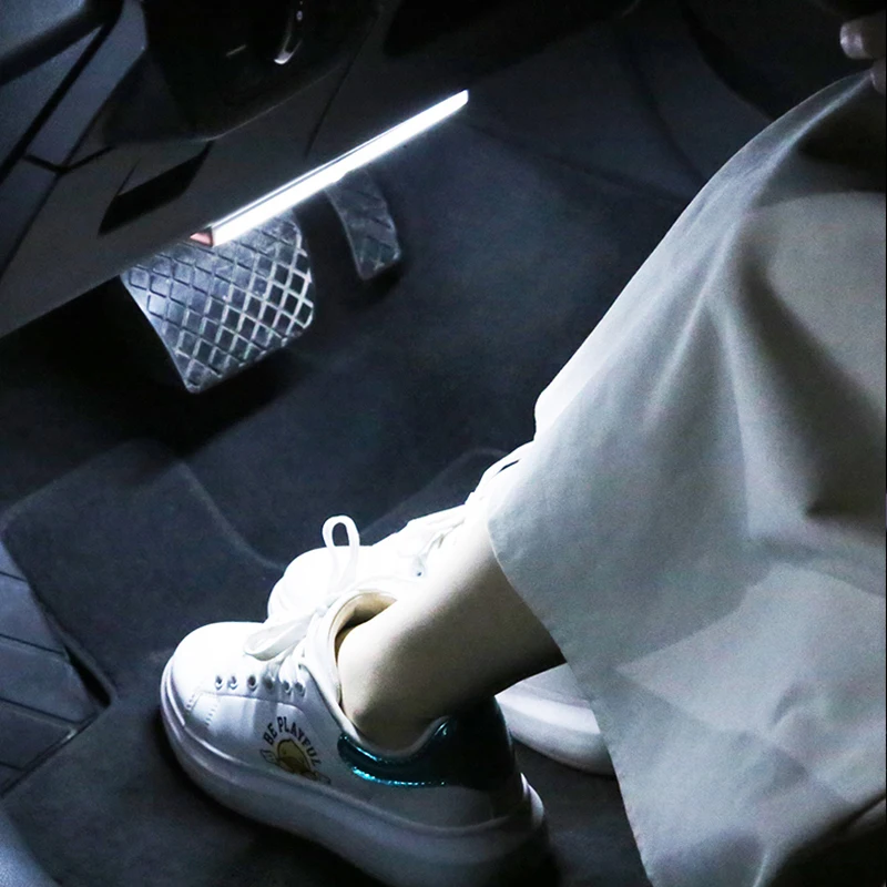 

Car trunk human body automatic sensing light LED wireless interior reading light wiring free car lighting