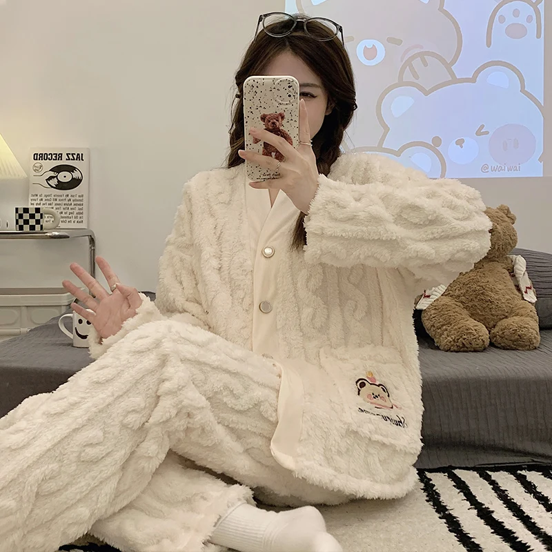 Warm Winter Women\'s Pajamas Home Clothes Sleepwear Ladies Flannel Thick Coral Fleece Cute Cartoon Large Size 2XL Pijama Пижама