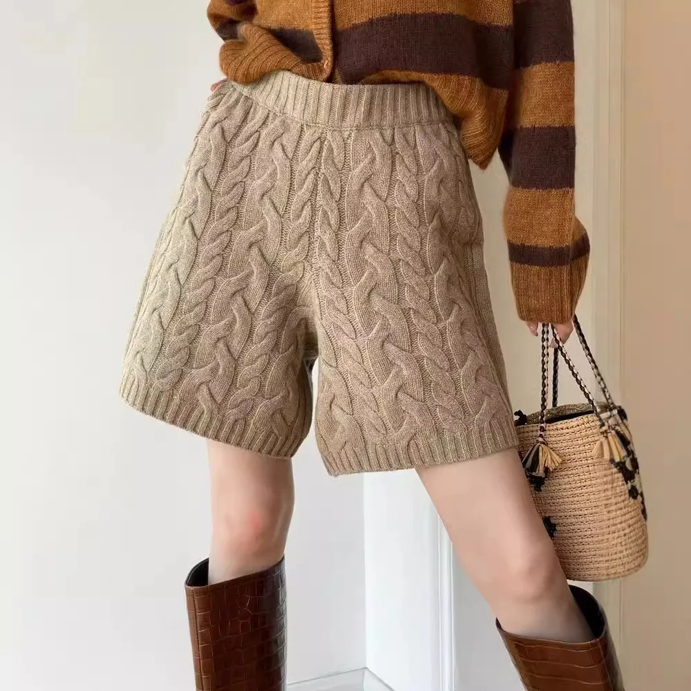 Autumn and Winter Thickened Warm High-waisted Wide-leg Twist Knitted Shorts Fashionable Women's Clothing