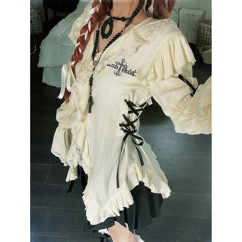 

Y2K Aesthetics Lace Women Shirt Gothic Irregular Fairy Harajuku Bandage Print Shirt Vintage Design Puff Sleeves Wood Ear Blouse