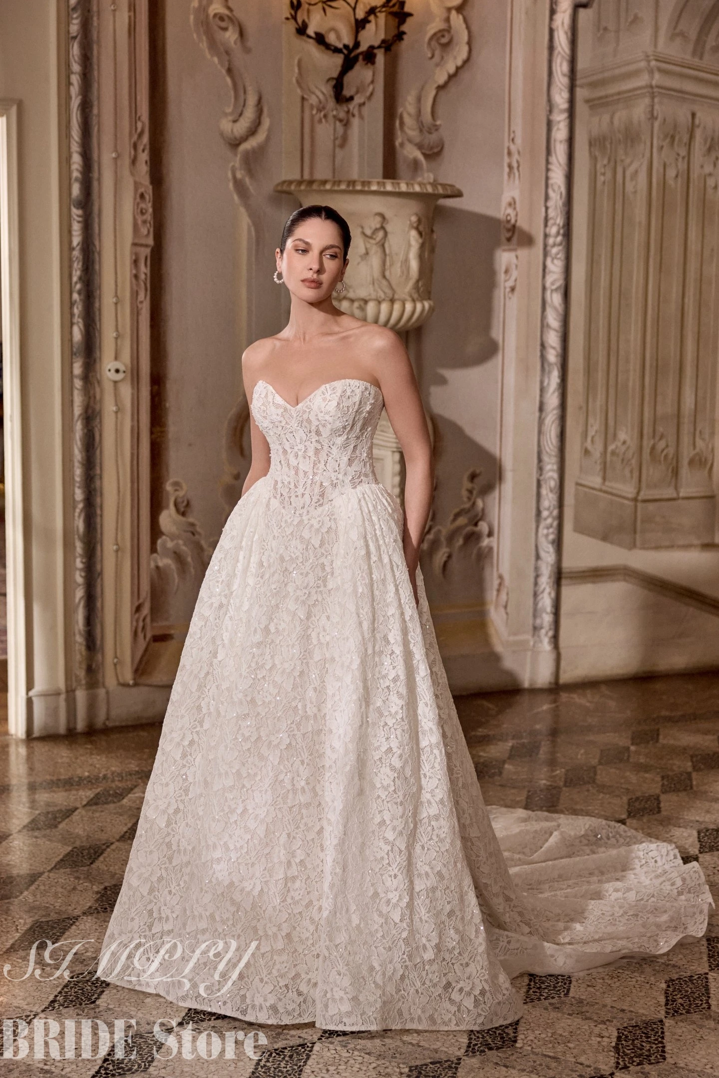 

Customized Ivory Flower Lace Strapless Wedding Dress Glitter Sweetheart Neck vestidos de novia A-Line Long Train Formal