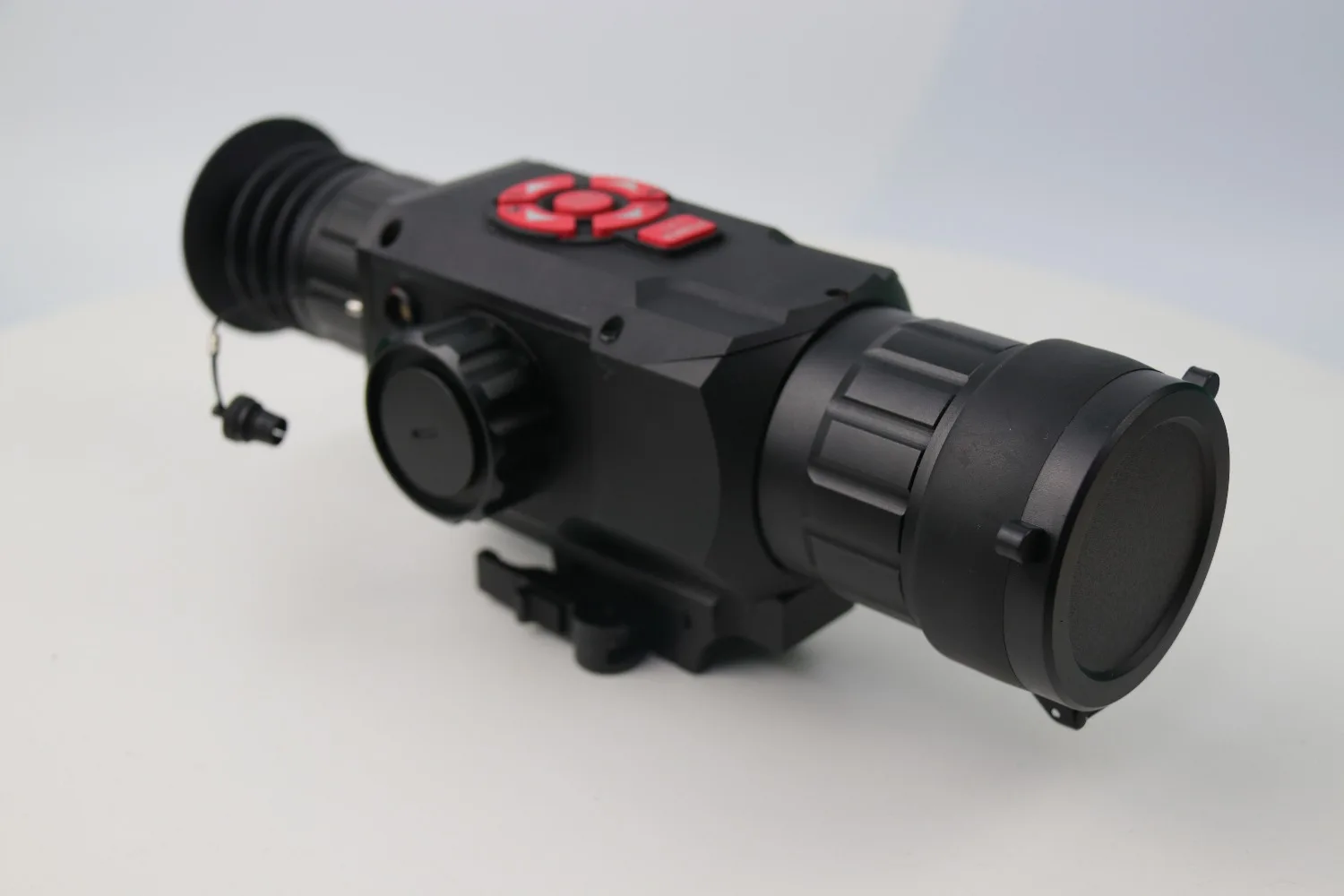 2-4x Magnification Core 50mm 75mm OLED Display Infrared Thermal High Definition Night Vision Hunting Scopes