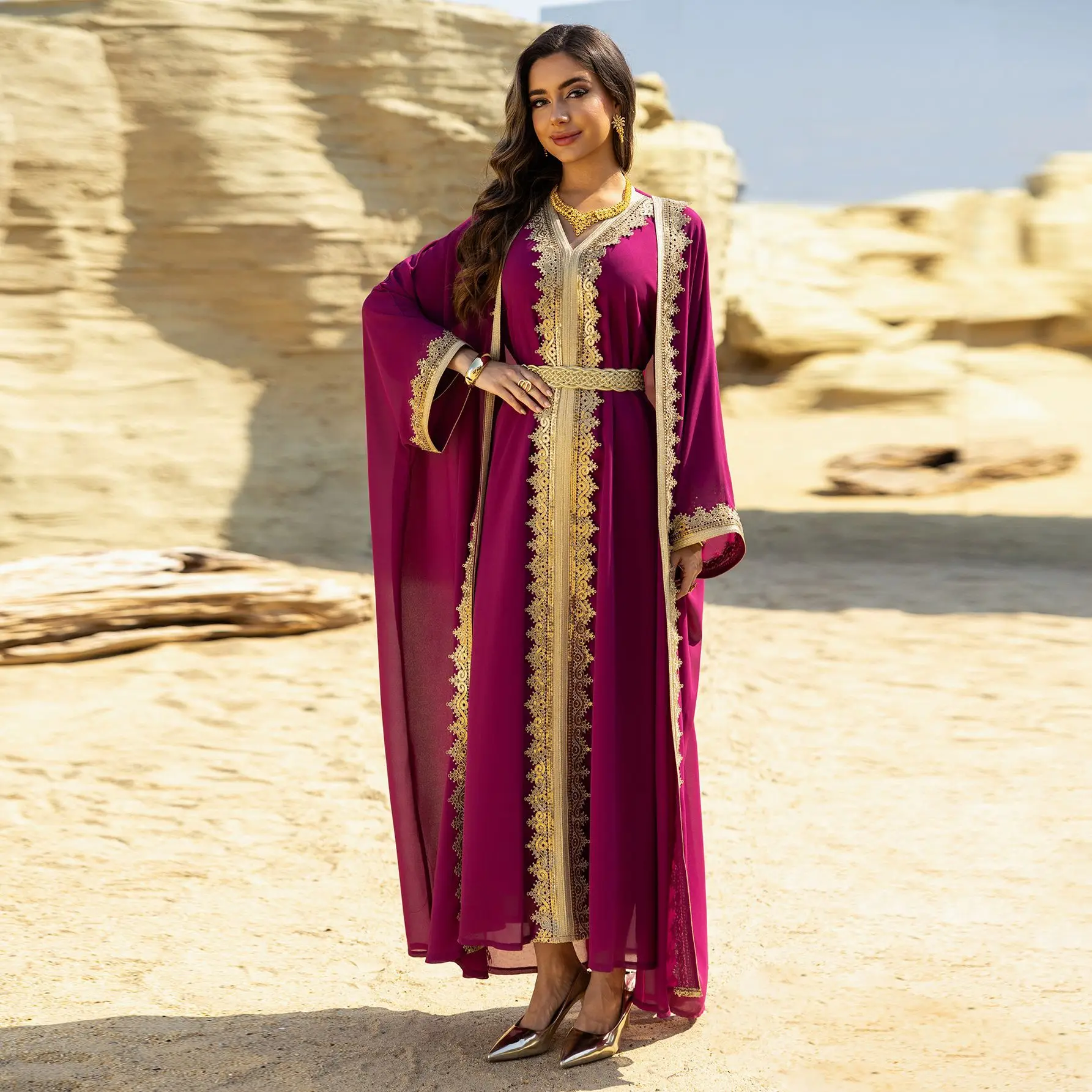 Nouveau Luxe dentelle bande Maxi robes dubaï deux pièces ensemble Abayas manches chauve-souris ceinturé caftan 2025