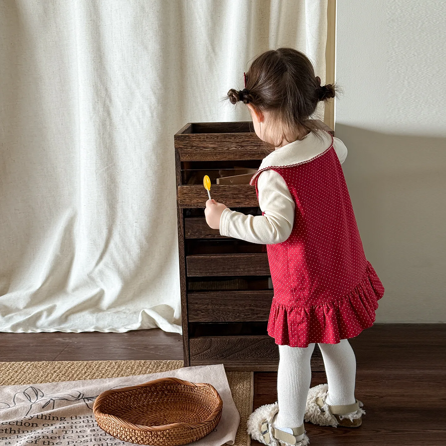 ملابس الأطفال بدلة الفتيات 2025 ملابس الخريف الجديدة ملابس الأطفال على الطراز الأجنبي سترة تنورة ملابس الفتيات في أوائل الخريف #4