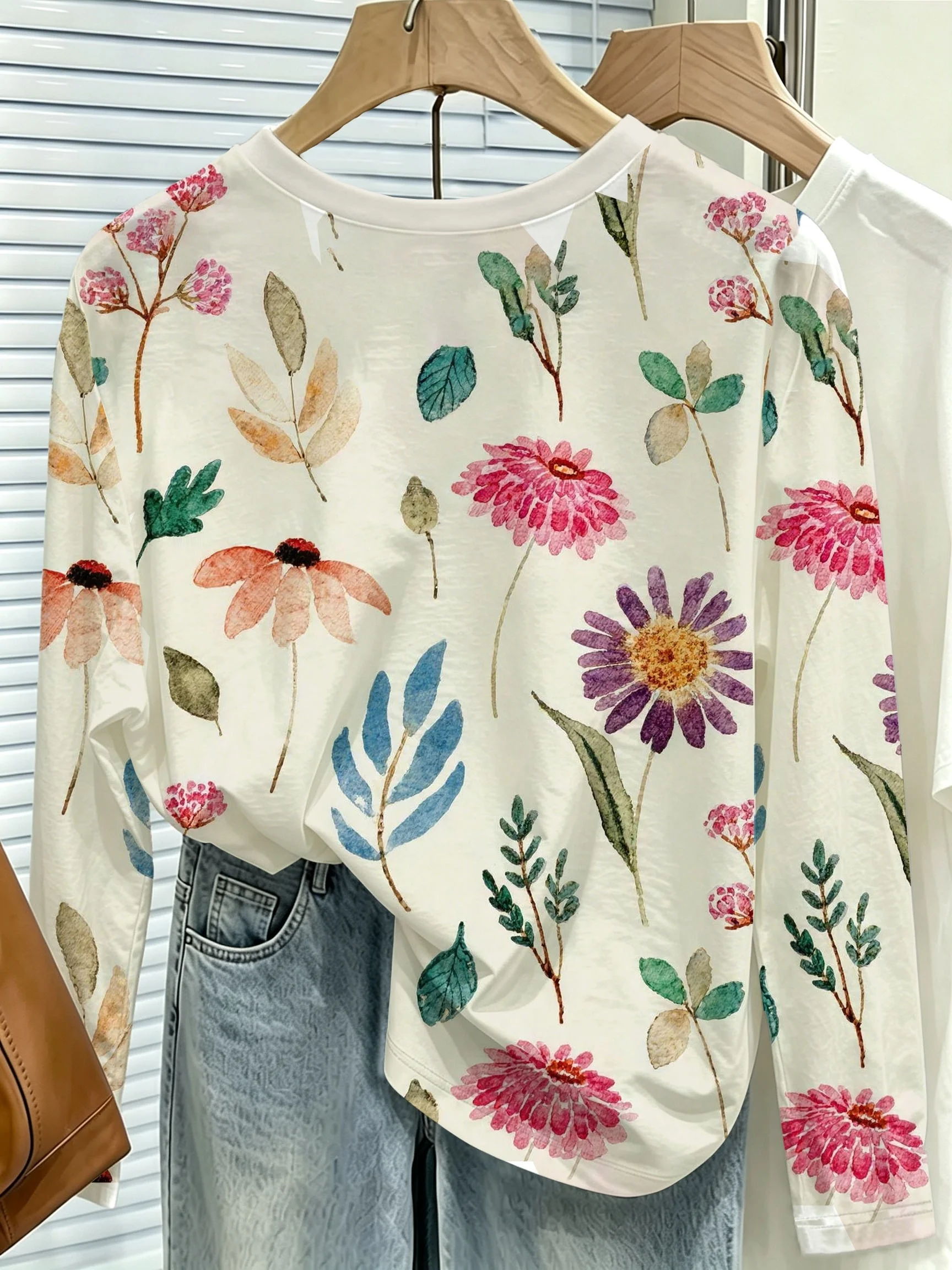 2026 Women T‑shirt Watercolor Floral Allover Print Crew Neck Long Sleeve Autumn Winter Casual Tee Top Women's Clothes