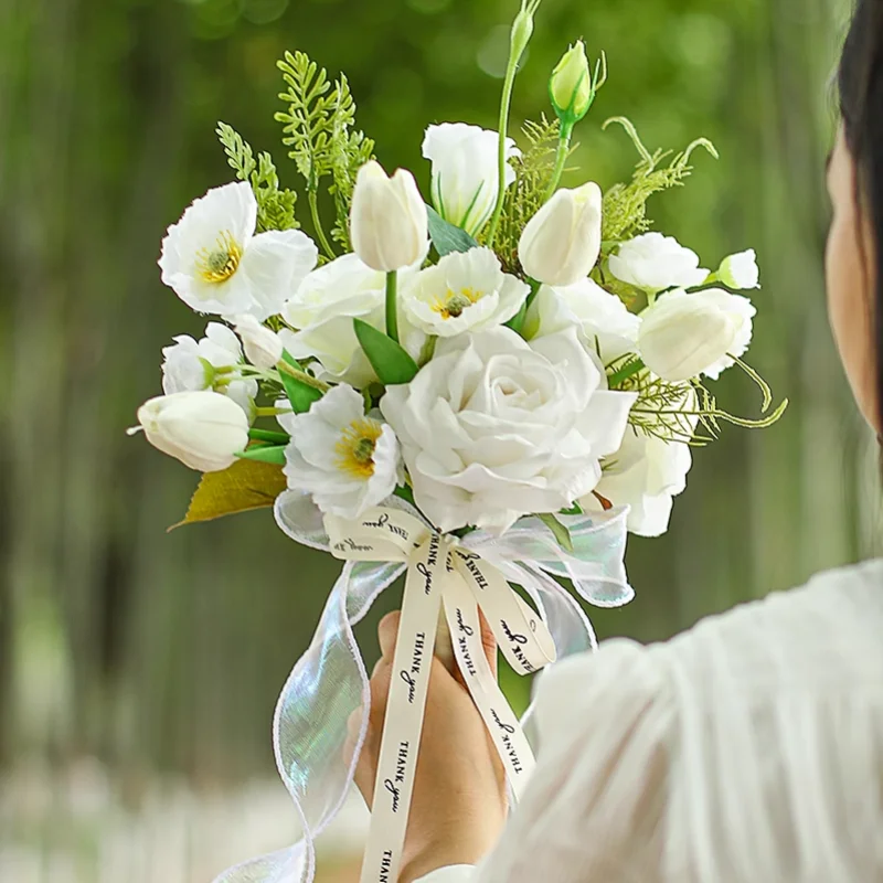 

White Wedding Bouquet Bride Bridesmaid Holding Flowers Silk Ribbon Tulip Artificial Flower Mariage Bouquet Wedding Accessories