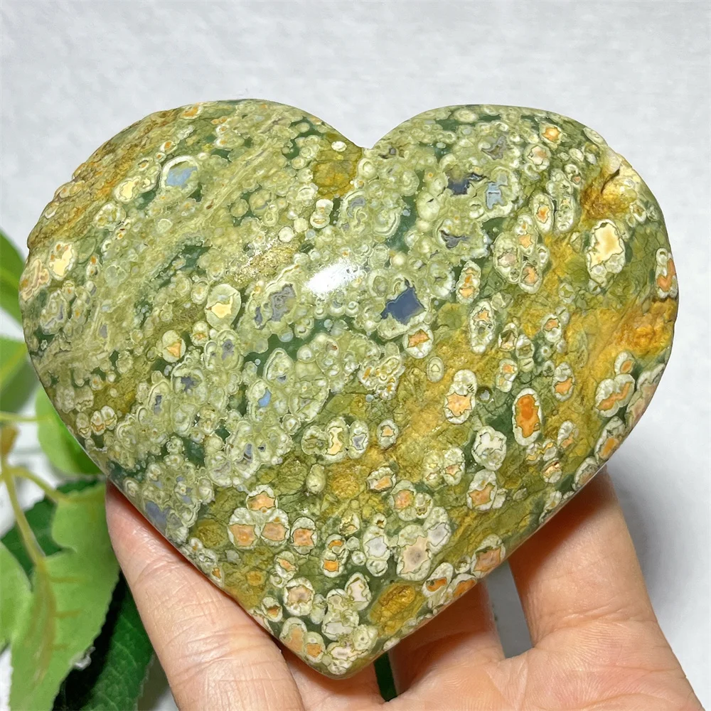 

Rainforest Heart Carving Green Garden Quartz Stone Healing Meditation Natural Crystal Ornaments Minerals Home Decoration Room