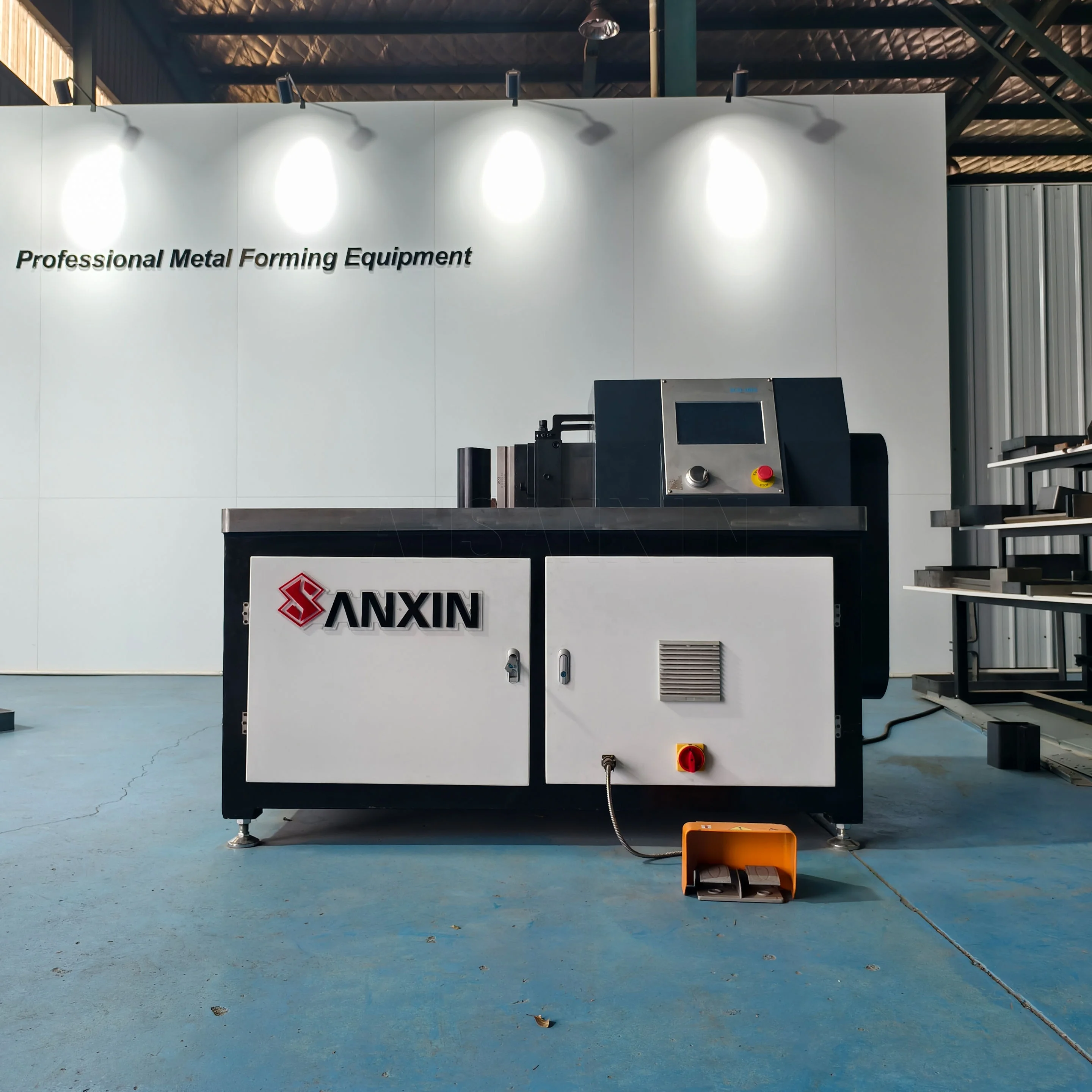 SANXIN SX-E 20/200 Synchronized Full-electric Fully Automatic Horizontal Press Brake Bearing Motor Aluminum