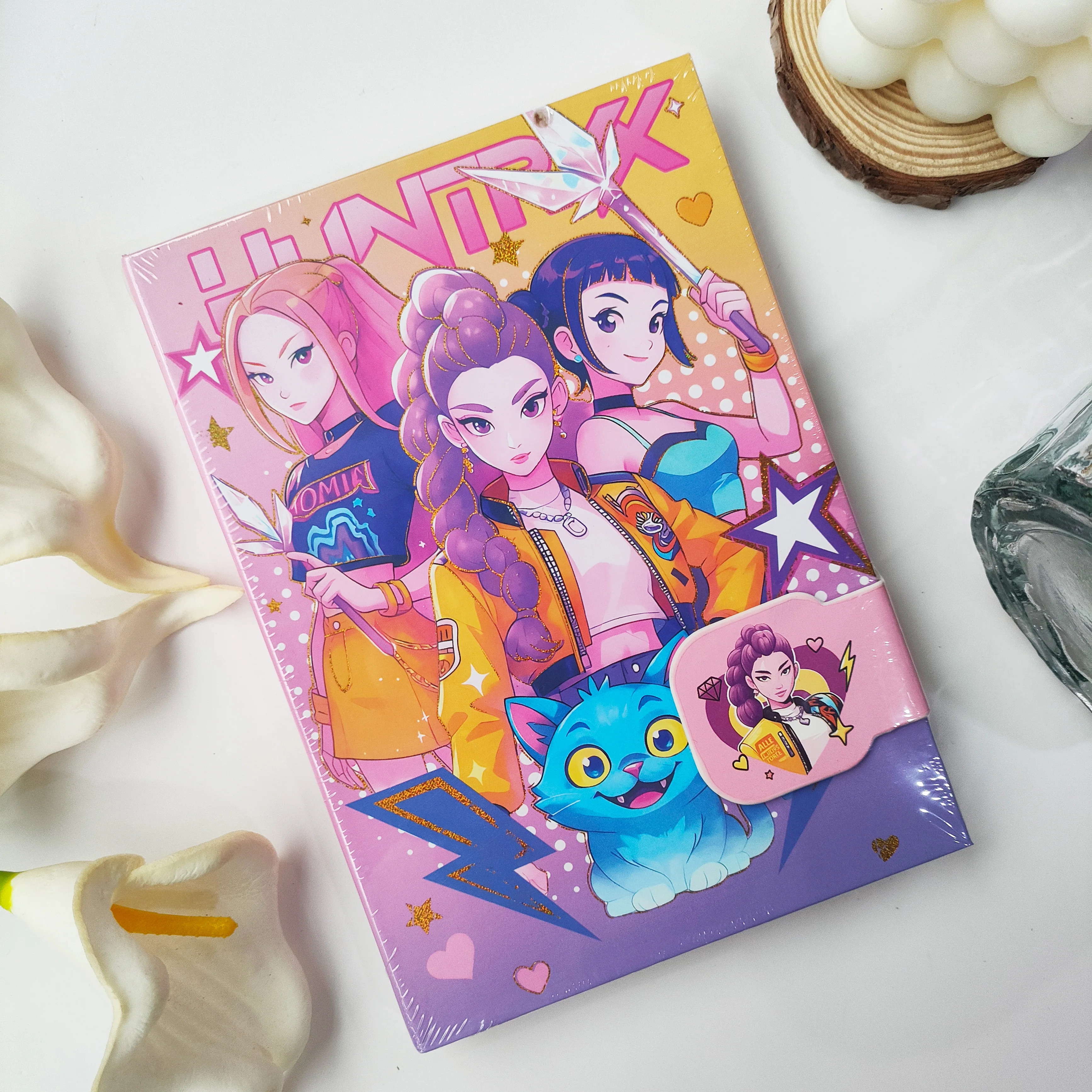 

Chibi K-POP Demon Hunters HUNTRIX Anime Magnetic Buckle Notebook, Colorful Page Journal, Student Stationery & Festival Gift