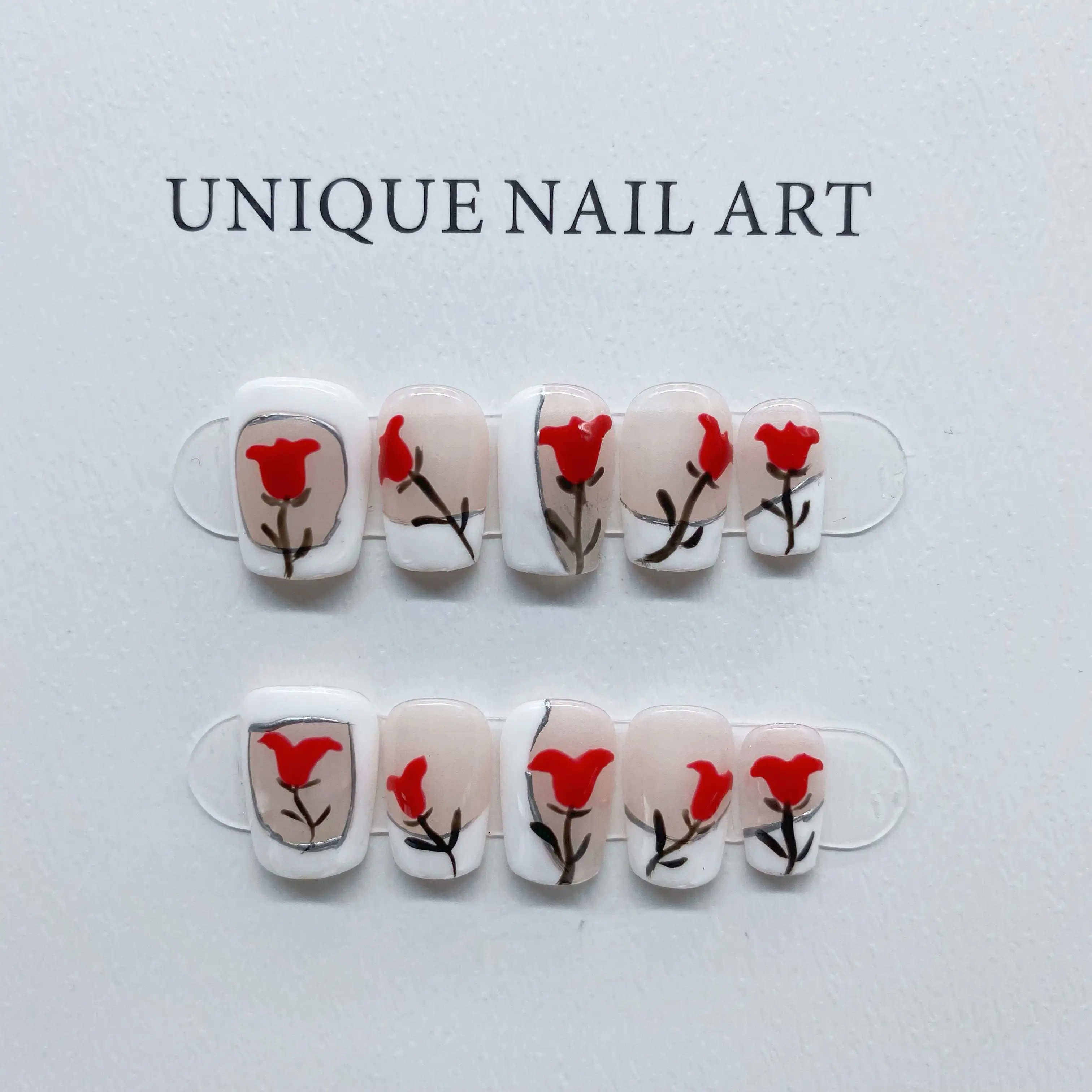 Artistic Hand-Painted Rose Manor Sophisticated and Whitening Style Detachable Reusable Elegant White Press On Nails.No.D060