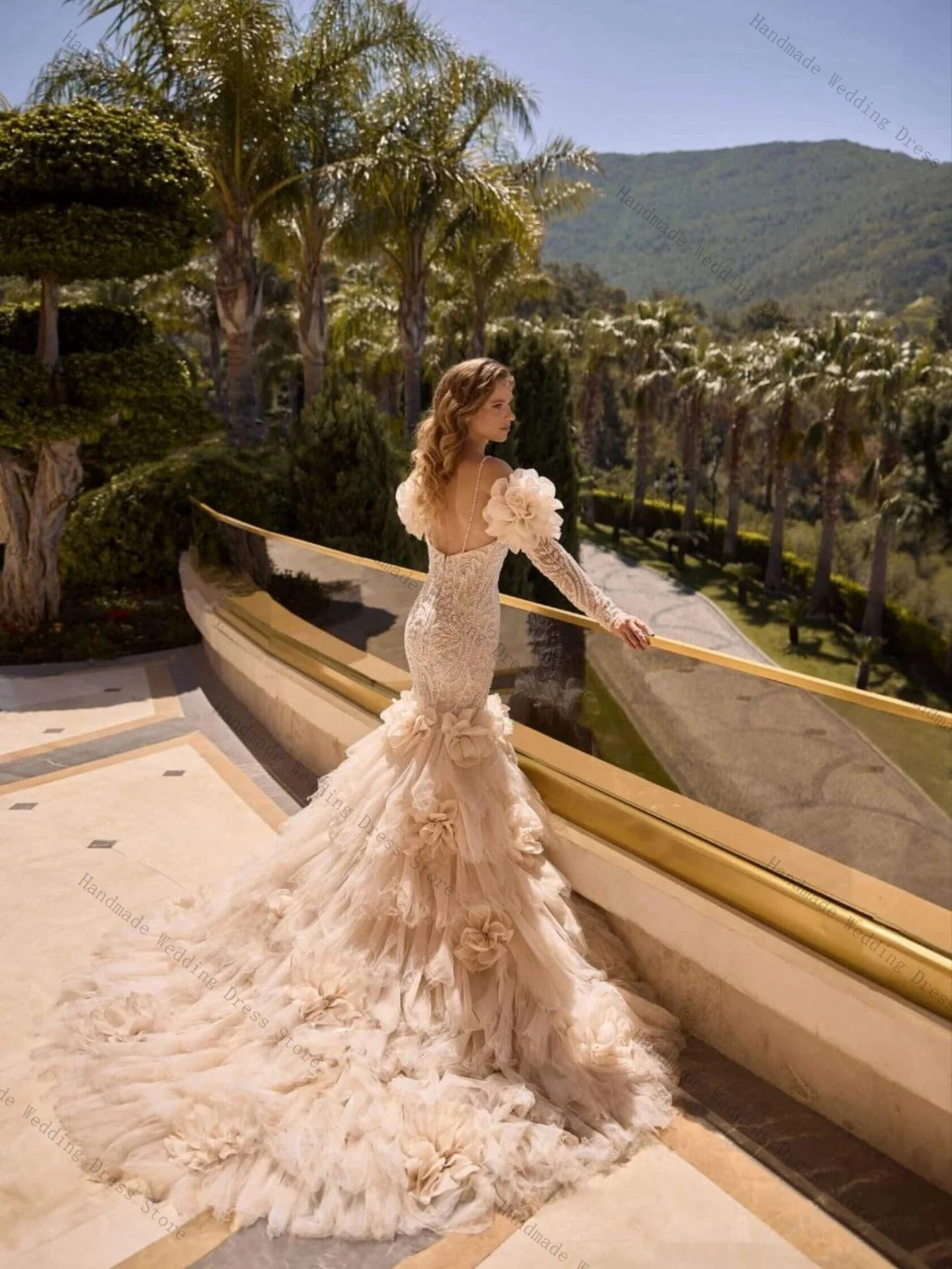 

Luxury Women Wedding Dress Sexy Appliqued Beaded Full Sleeves Mermaid Bridal Evening Gown Ruffles Tiered Tulle Customized Robe