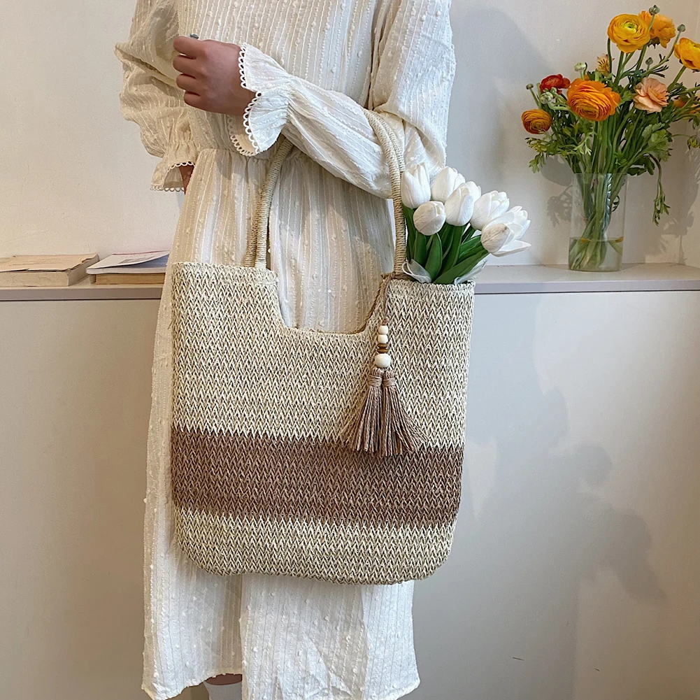 

Straw Beach Bag Summer Woven Tote Bag with Tassels Large Capacity Shoulder Bag Women Straw Purses Handbag Rattan Boho Bag Raffia