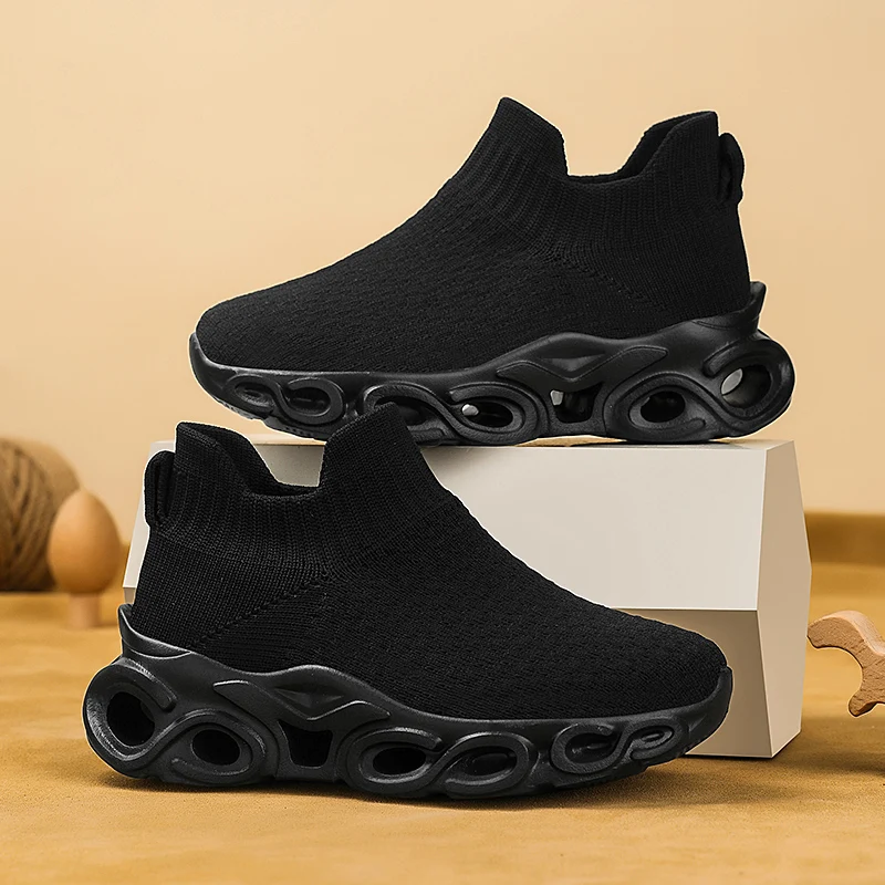 

Boys' shoes 2025 new children's mesh surface breathable casual sports shoes girls primary school students slip-on socks shoes