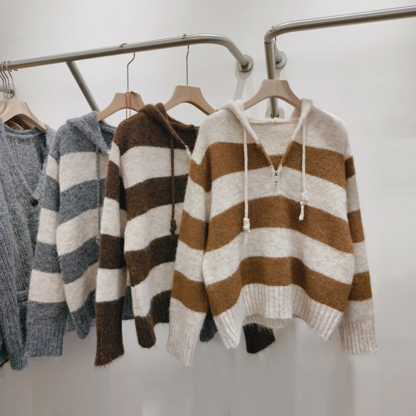 

Korean Lazy Style Striped Hoodie Women's Loose Knitted Outerwear Autumn Winter Versatile College Style Female Pullovers