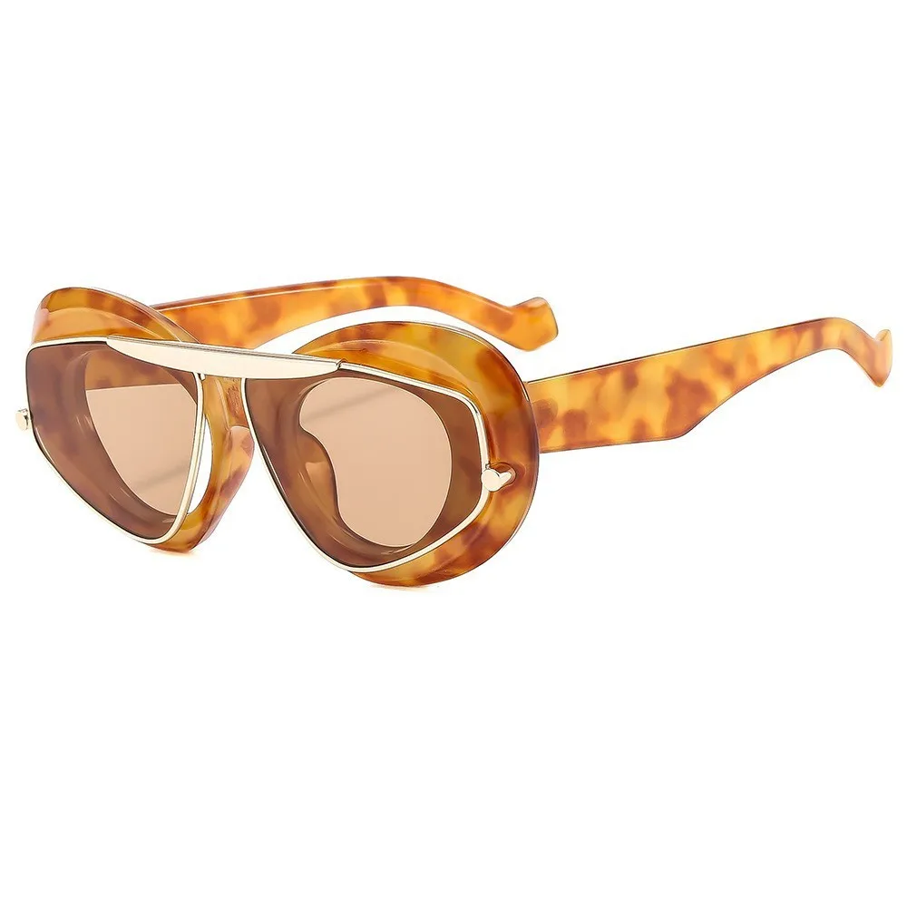 New Y2k Fashion Large Frame Sunglasses Ins Street Shot Cat's Eye Glasses Retro Personality Anti-ultraviolet Sunglasses view 3