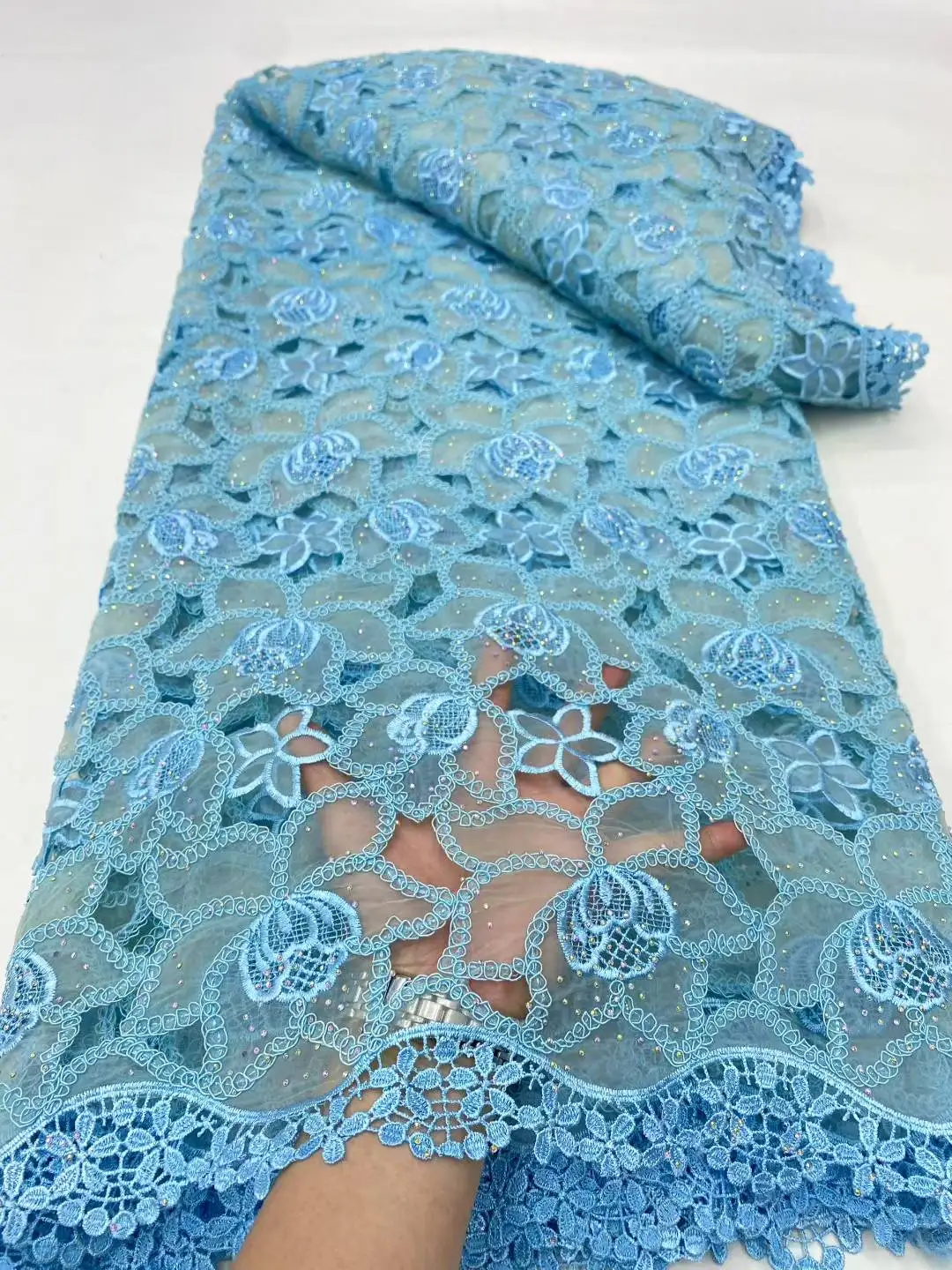 

Luxury African Blue Guipure Lace Fabric 2025 Latest Nigerian Cord Lace Fabric 2025 High Quality 5 Yards For Woman Wedding Dress