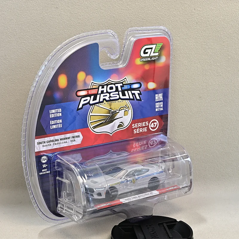 1:64 Greenlight 2023 Ford Mustang Gt دودج رام عالي السرعة باترول نوع 2 الهالوين محاكاة سبيكة نماذج سيارات مصبوبة ألعاب أطفال
