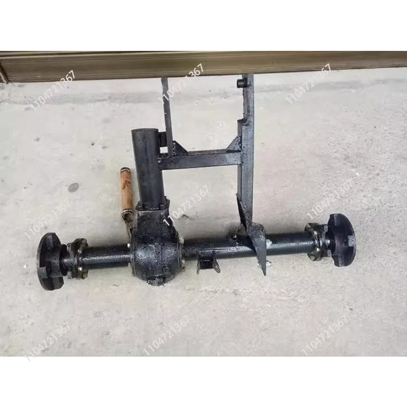 For ATV four-wheel ATV modified accessories suspension, small and large bull shaft drive differential rear axle, disc brake rear