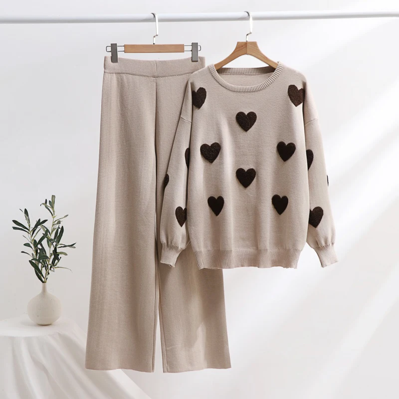 Elegant 2 Piece Knit Pants Set Women Love Heart Knitted Sweatshirt Matching Sets Casual Knitted Two Piece Sets Women Winter 2024