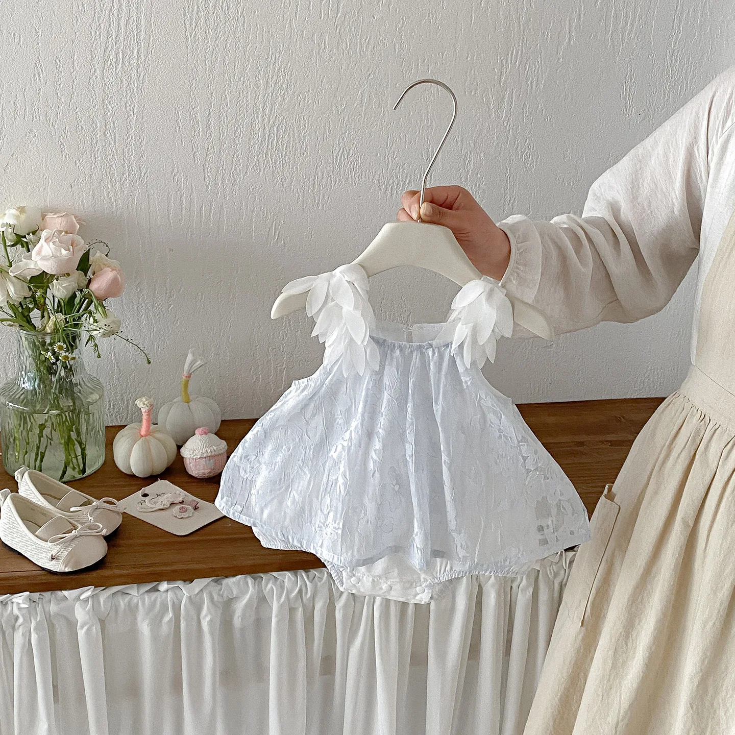 Summer New Sweet Ha Yi Infant and Young Children's Western Style Jacquard Women's Baby Splicing Yarn jumpsuit