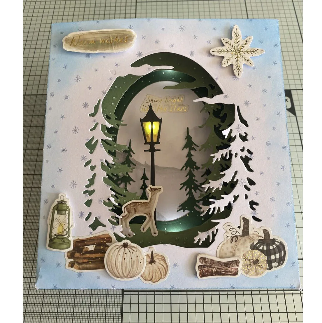 EZ lekkie, jasne z 3 światłami, aby zapalić urodziny świętuj kartę wykonaną przez metalowy wykrawacze do scrapbookingu dec