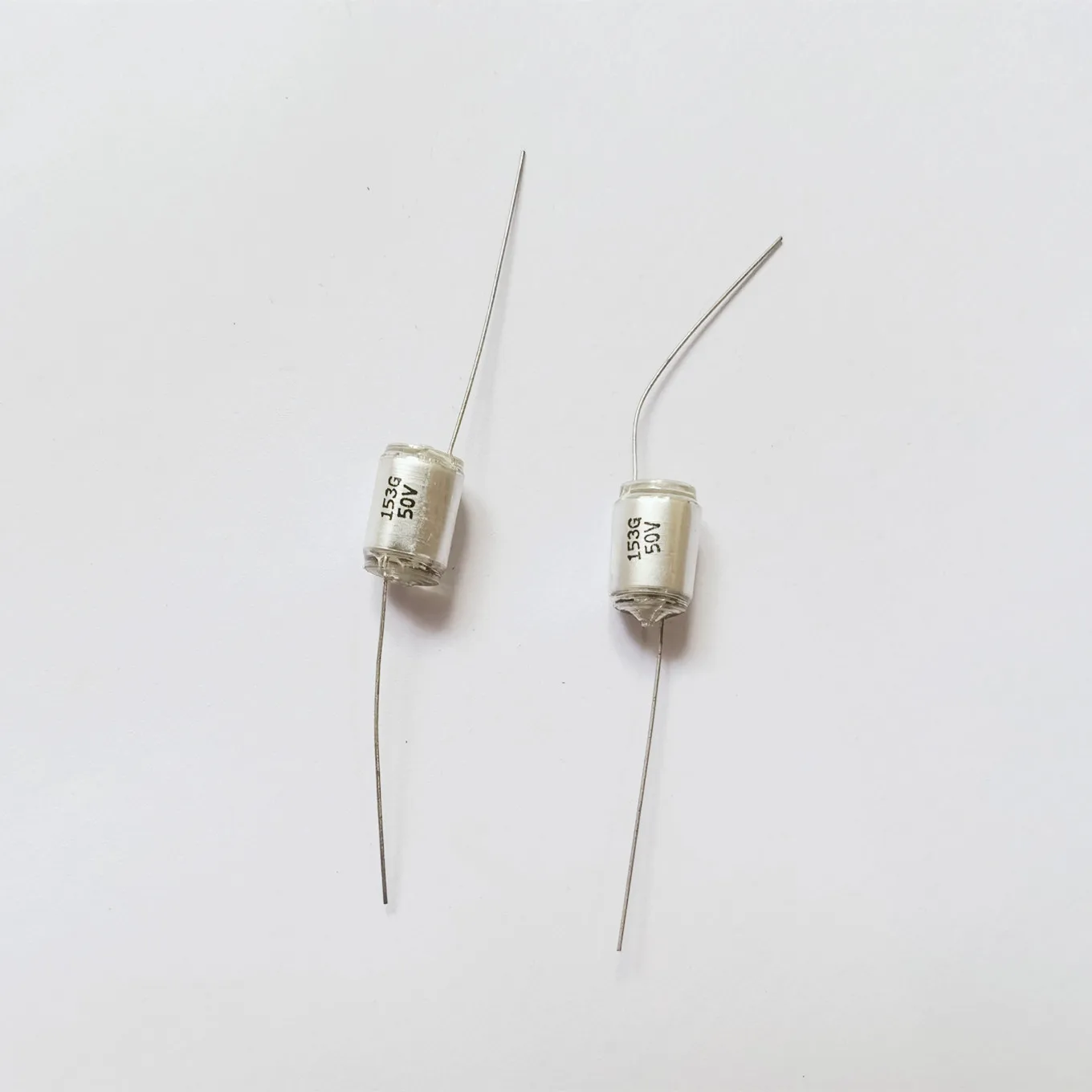 Original new 100% polystyrene film capacitor 15000PF 50V 0.015UF 153G high-precision axial non-polar capacitor (Inductor)